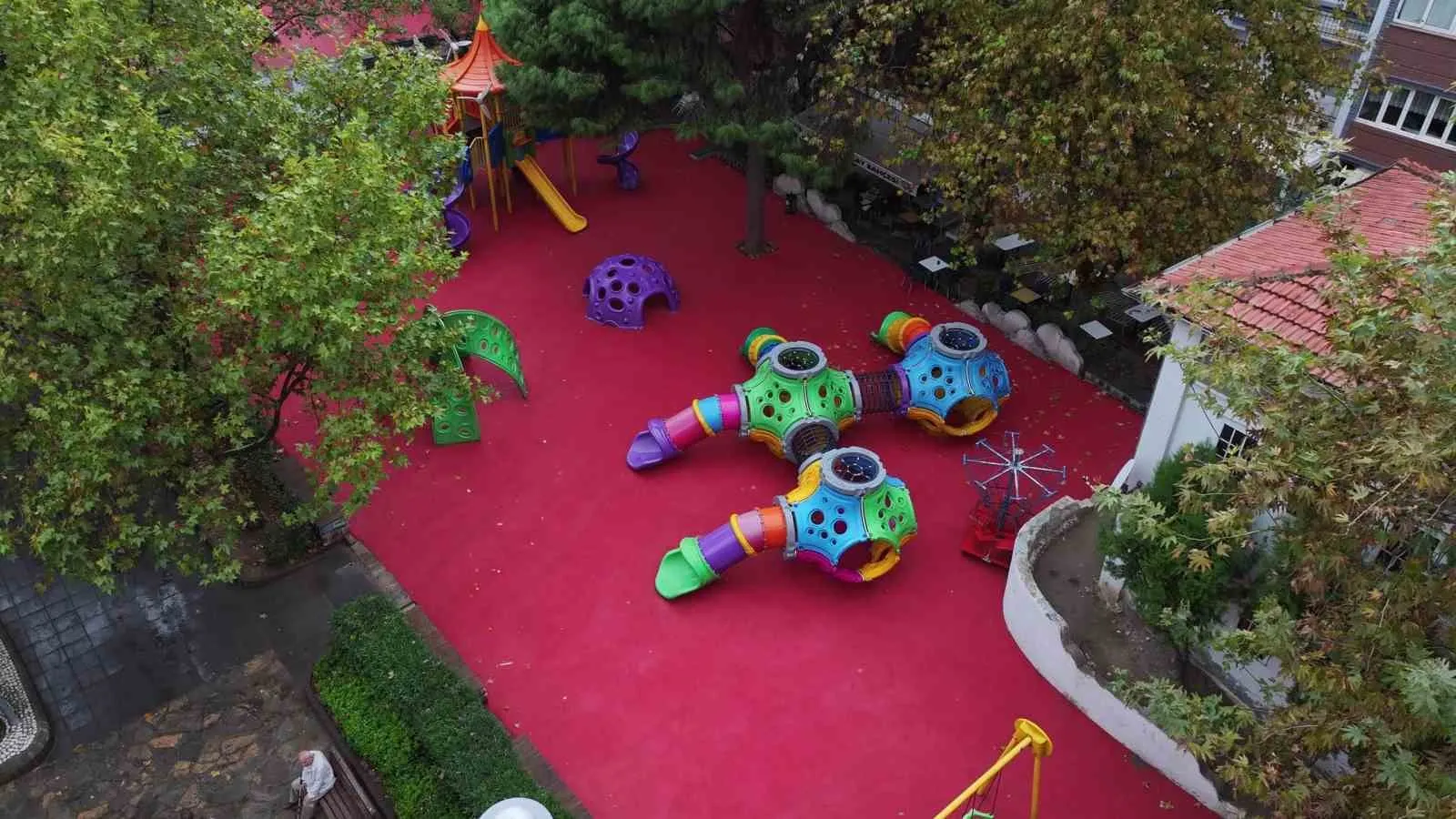 Manisa’da parklarda değişim rüzgarı: Çocukların oyun keyfi katlandı