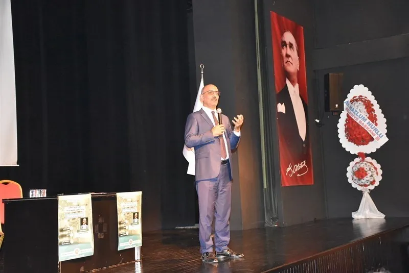 Salihli'de camilerin sosyal hayattaki dönüştürücü gücü vurgulandı