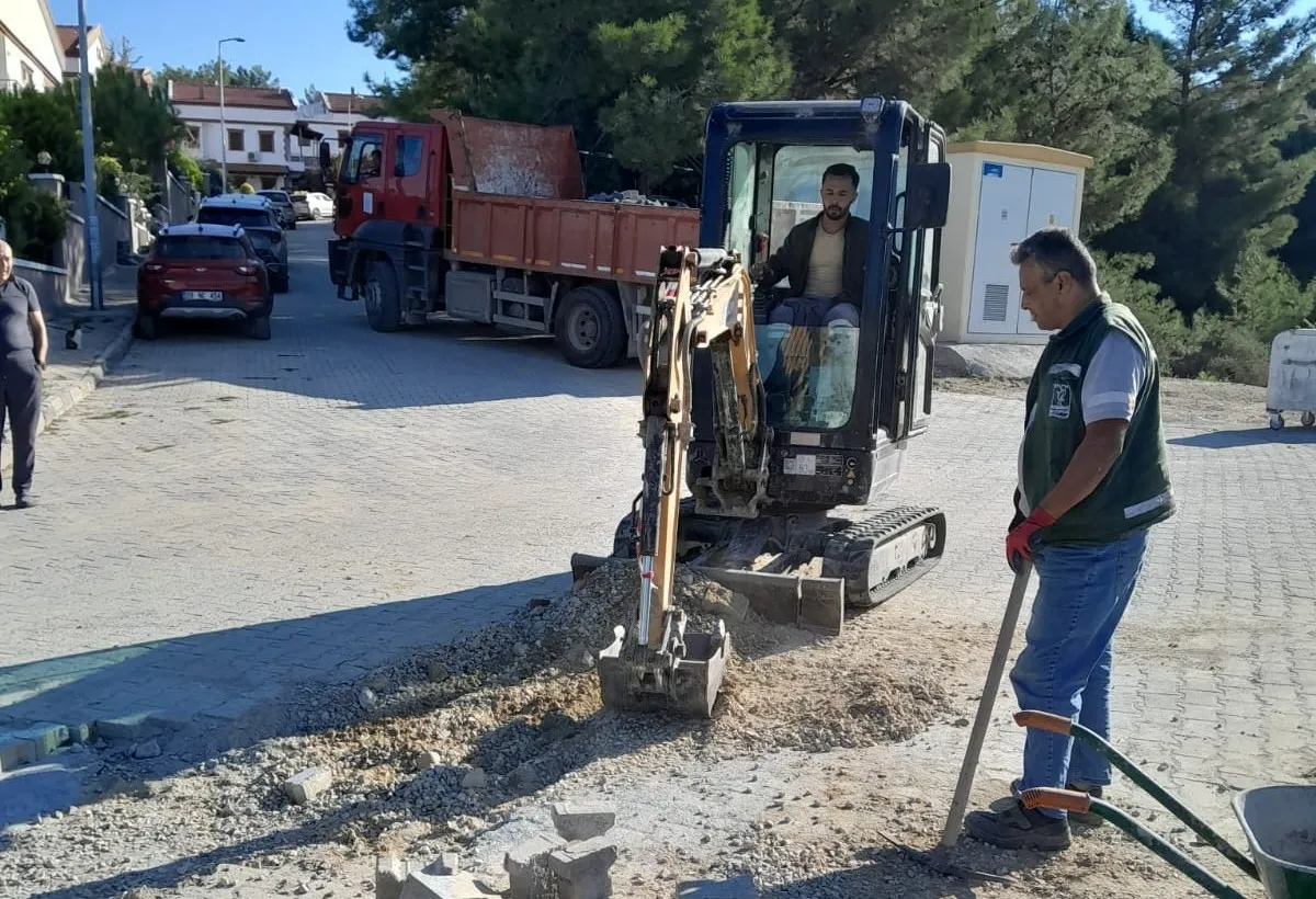 Kuşadası'nda hummalı çalışma: 56 noktada üstyapı seferberliği