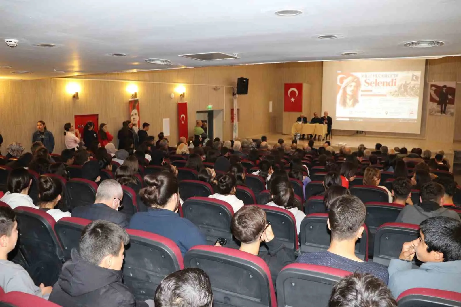 Selendi’nin bağımsızlık mücadelesi 26 kilometrelik vefa yolunda canlanıyor