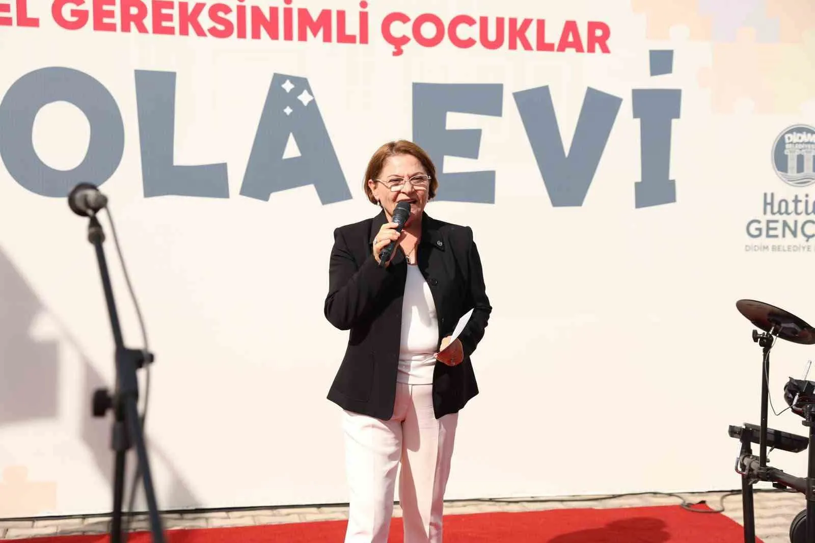 Didim’de özel çocuklara kucak açan merkez: Mola Evi kapılarını şenlikle açtı
