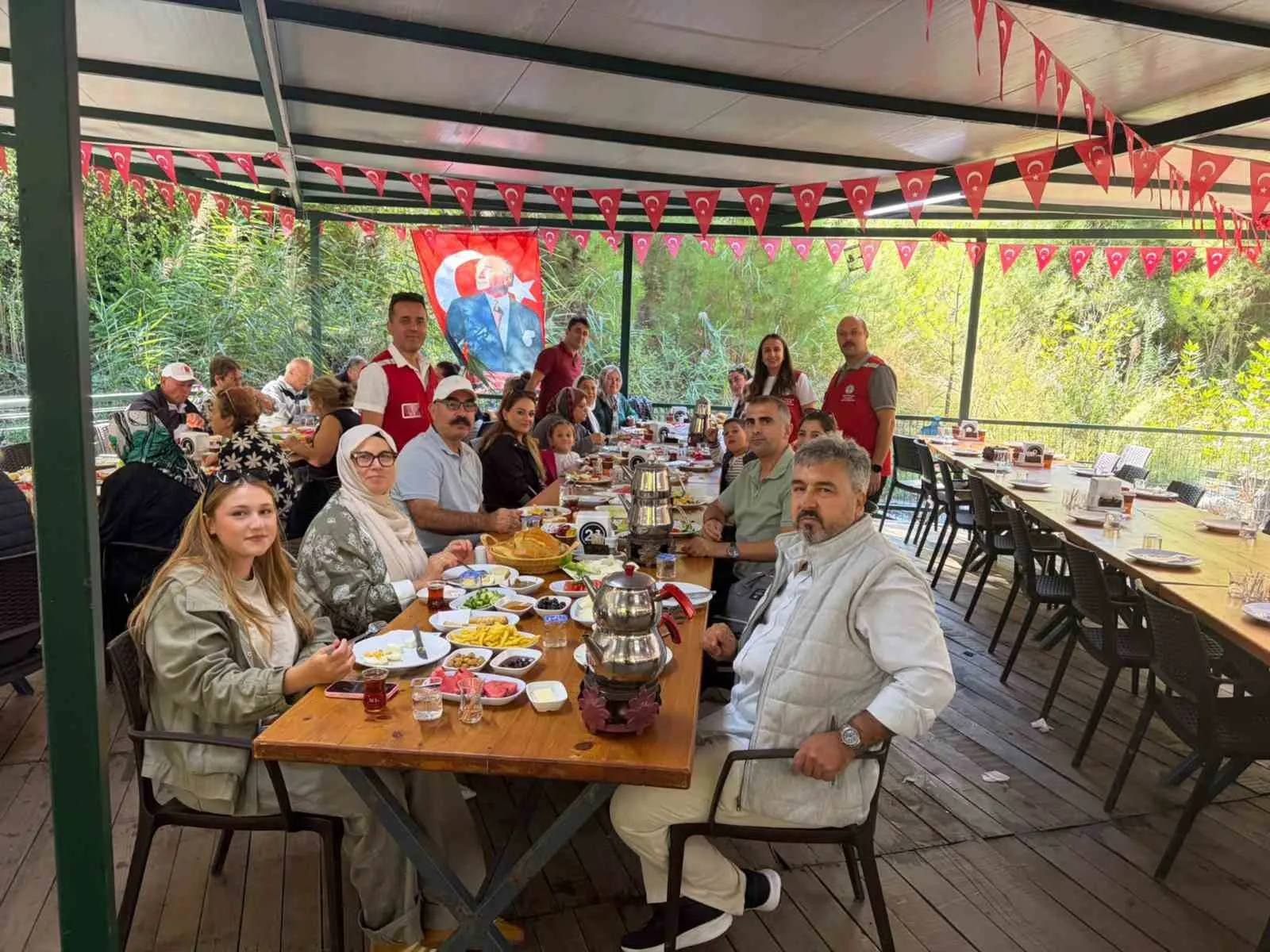 Muğla’da anlamlı buluşma: Kahramanlar doğanın kalbinde bir araya geldi