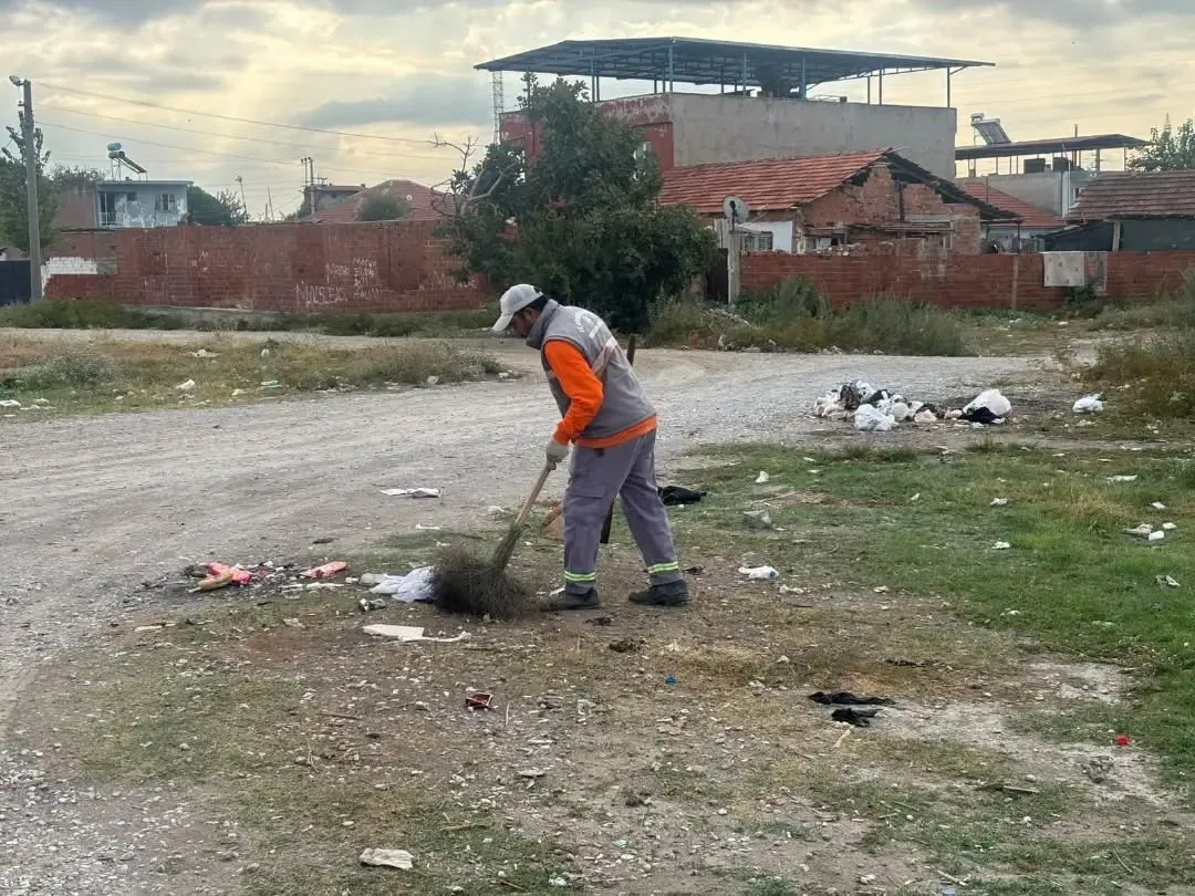 Germencik'te çöp konteynerlerine saldırı: Başkan Zencirci'den yaptırım sinyali