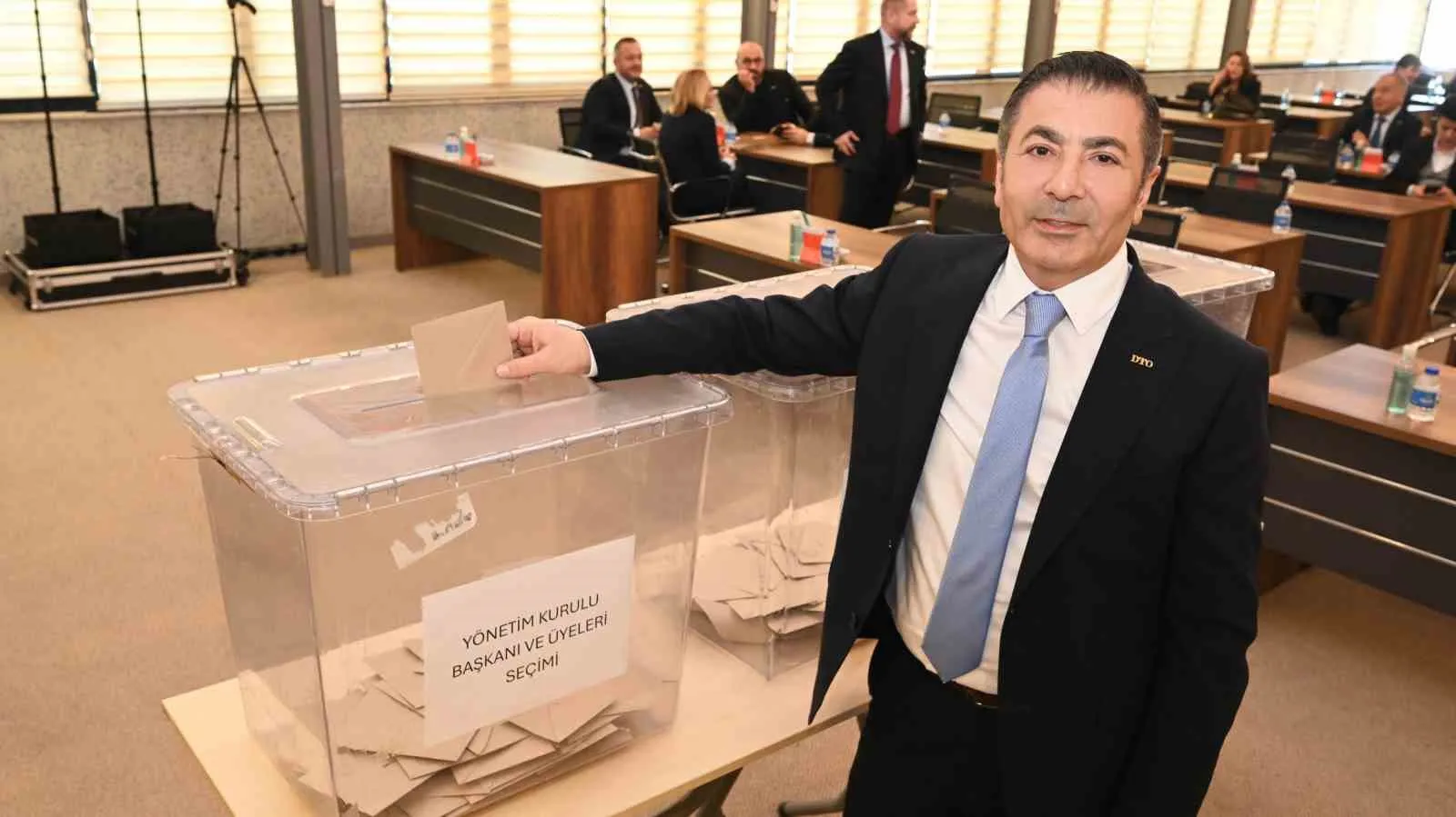 Denizli iş dünyasında istikrar tercihi: Uğur Erdoğan ile yola devam
