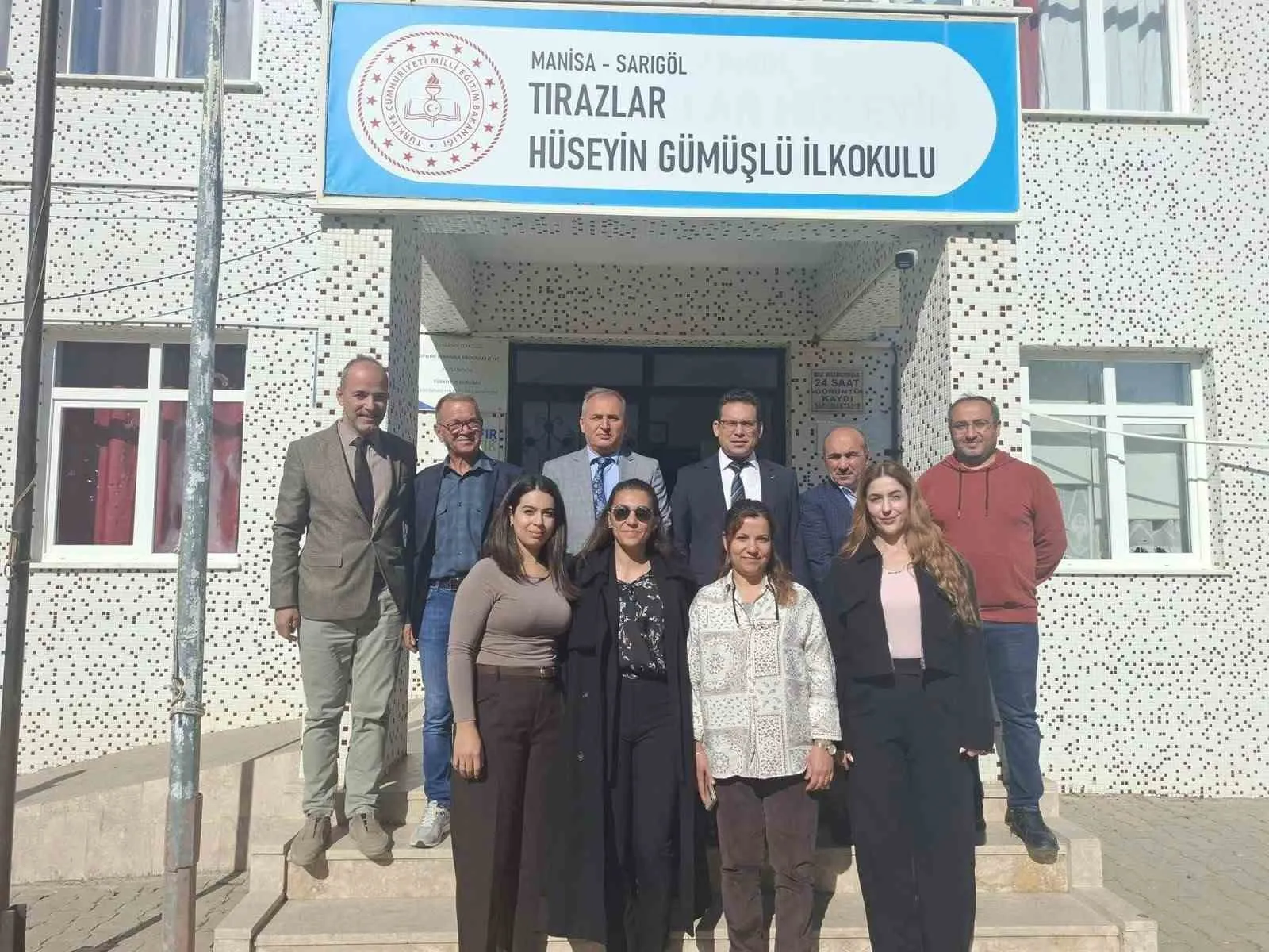 Sarıgöl'de okul bahçeleri çocuk sesleriyle şenlendi: Geleneksel oyunlar geri döndü