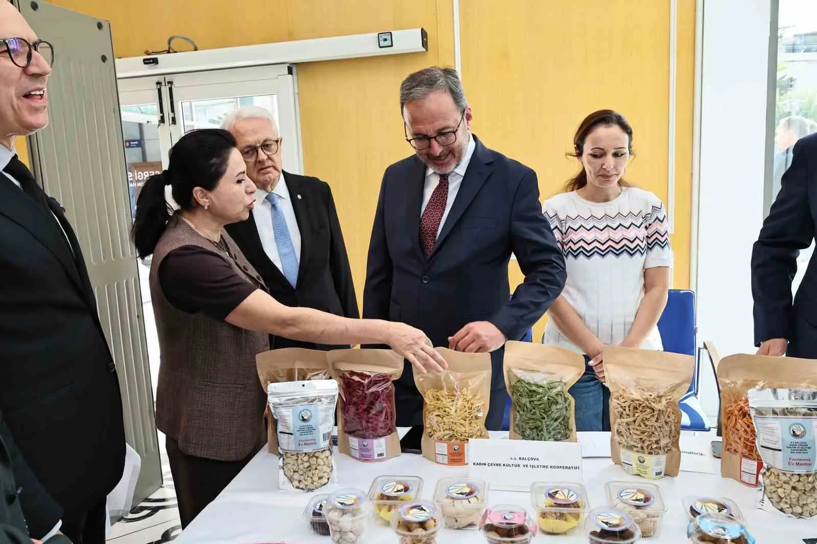 Kasapoğlu'ndan sofralardaki israfa karşı "bereket" çağrısı: Hakkaniyetli paylaşım şart