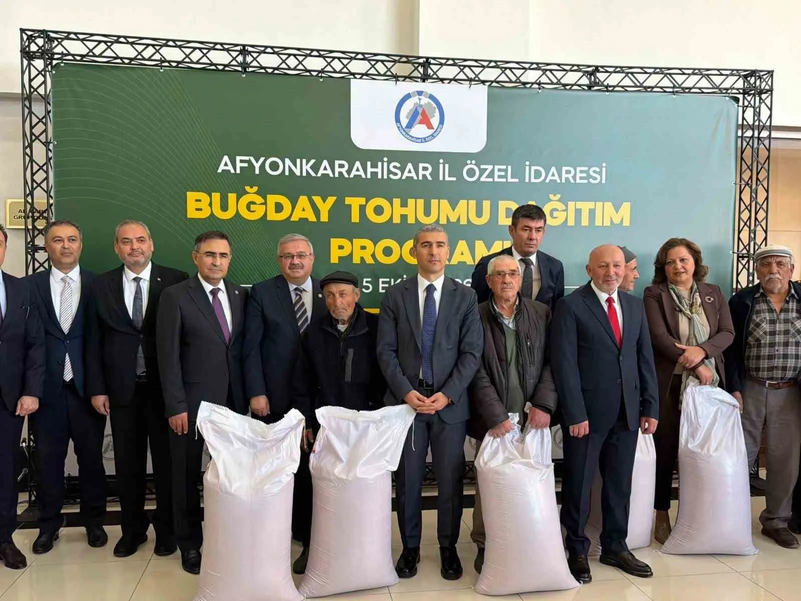 Afyonkarahisar'da hasat bereketi için dev adım: Tohum maliyetine devlet eli değdi