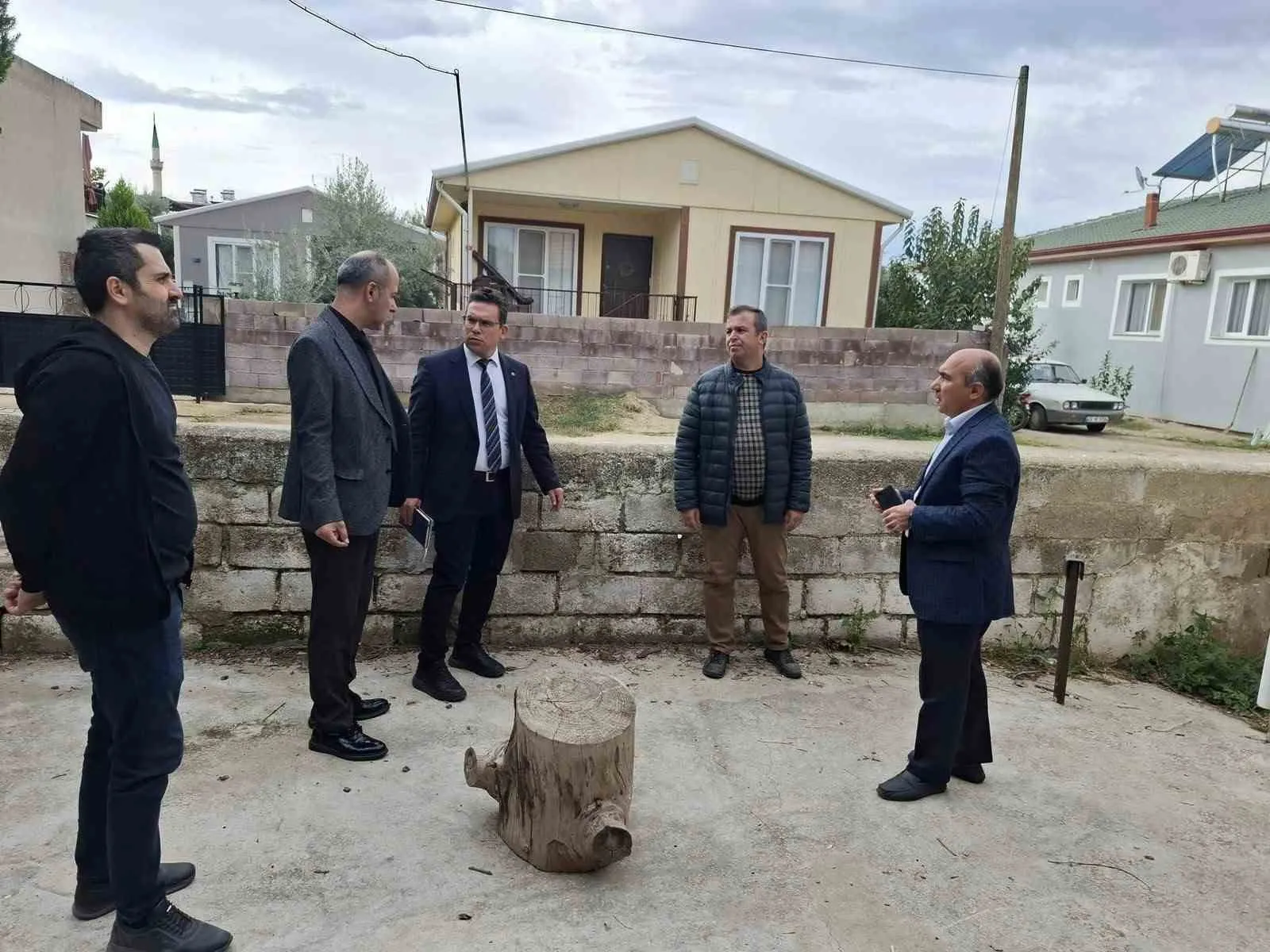 Sarıgöl'de eğitim yuvaları yenileniyor: Okullarda kapsamlı bakım dönemi