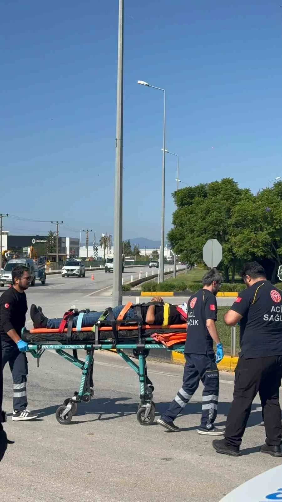Fethiye'de sabah saatlerinde korkutan kaza: 5 kişi hastanelik oldu