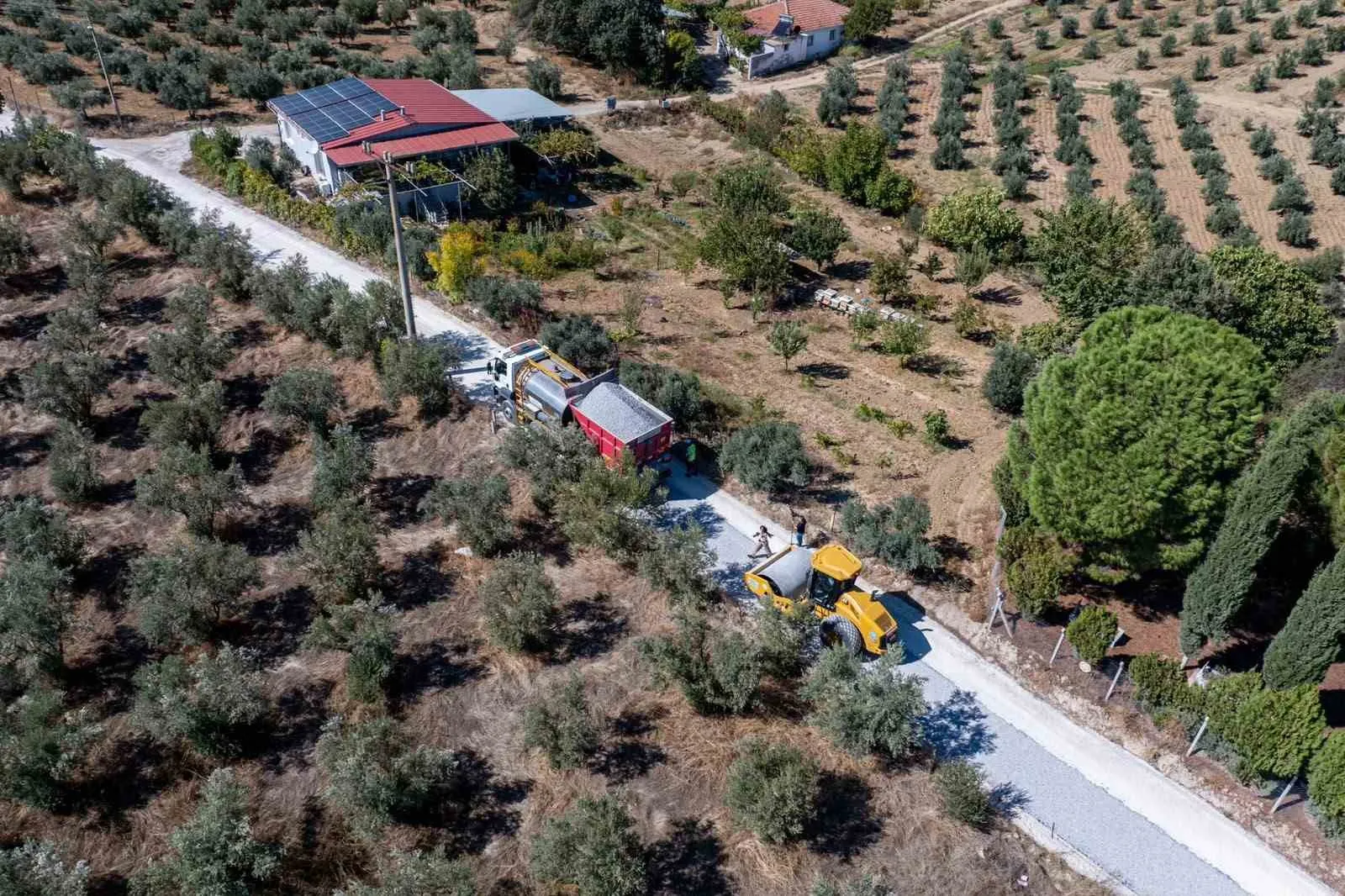 Köprübaşı’nda ulaşım atağı: 2,5 kilometrelik güzergah yenilendi
