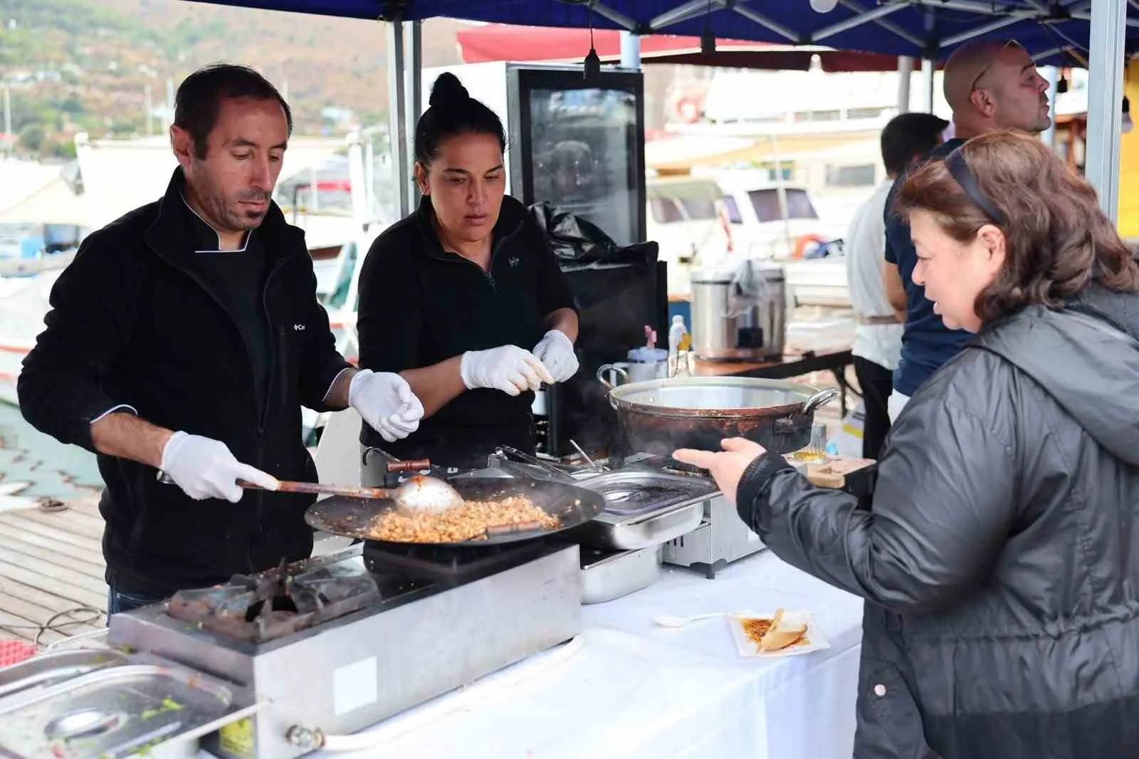 Selimiye’de deniz tutkusu gastronomiyle buluştu: İkinci festivalde büyük coşku