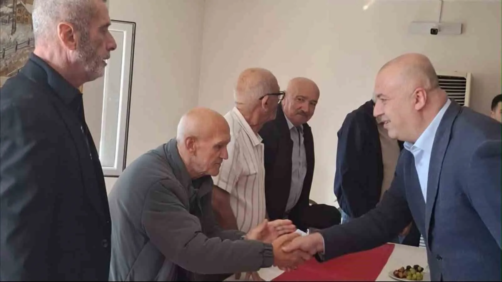 Muğla’da yaşlılar günü coşkusu: Protokol ve huzurevi sakinleri aynı sofrada buluştu