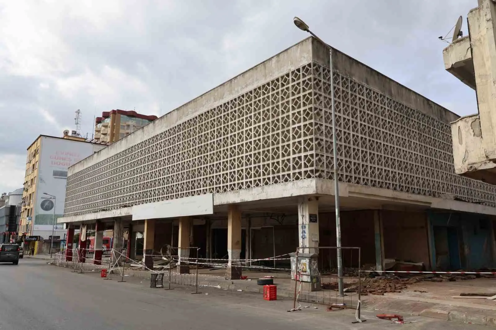 Nazilli’de yıkım mesaisi: Pazar yeri ve ulaşım güzergahlarında kritik değişiklik