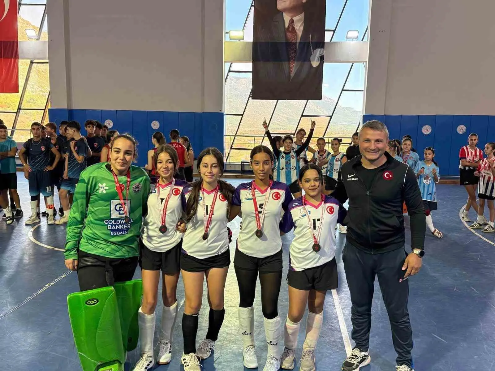 Muğla’da hokey heyecanı Cumhuriyet coşkusuyla birleşti
