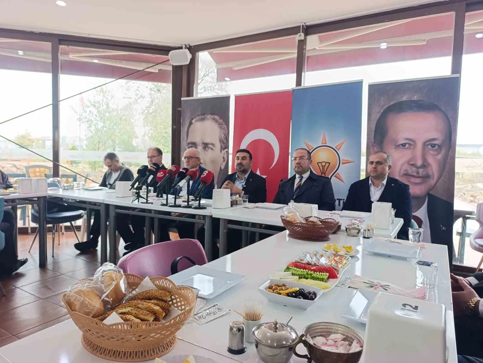 Afyonkarahisar siyasetinde yeni dönem: Özgür Kavak'tan mesai vurgusu