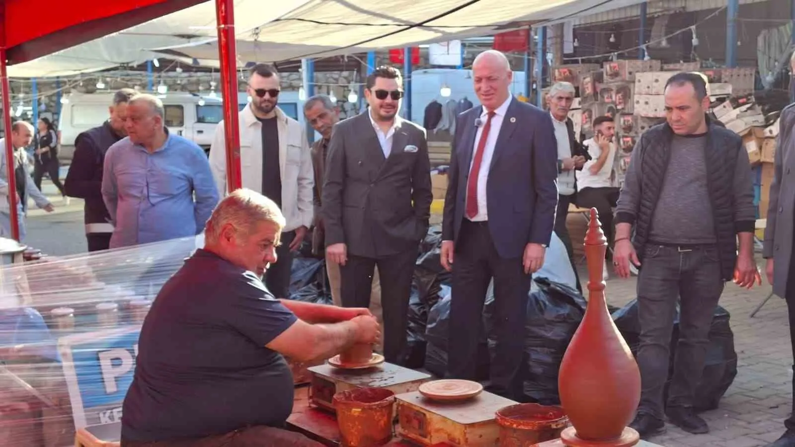 Dokuma tezgahlarından yükselen sanat: Babadağ’da festival coşkusu başladı