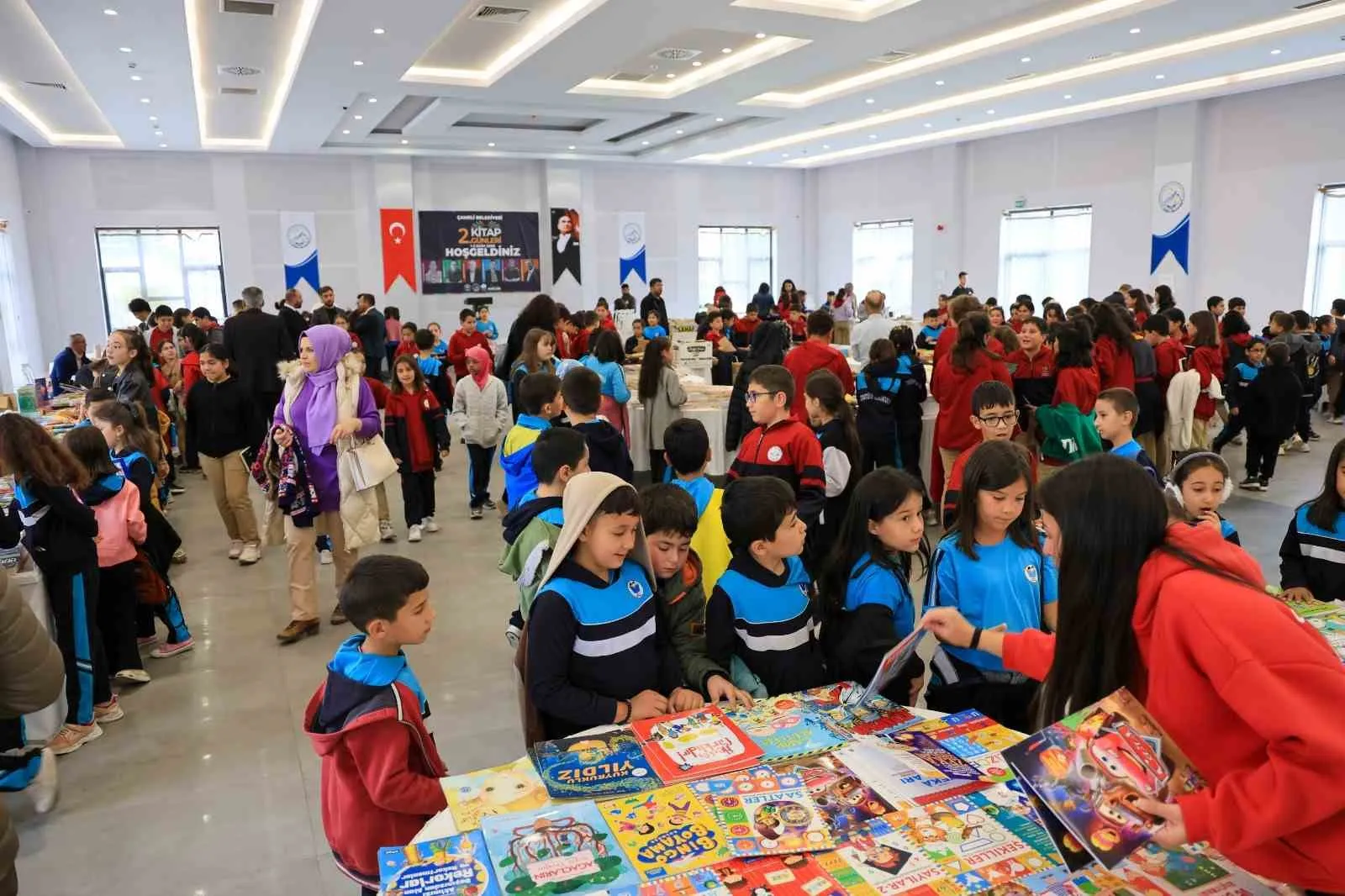 Çameli'de edebiyat rüzgarı: Kitap tutkunları ikinci kez bir araya geldi