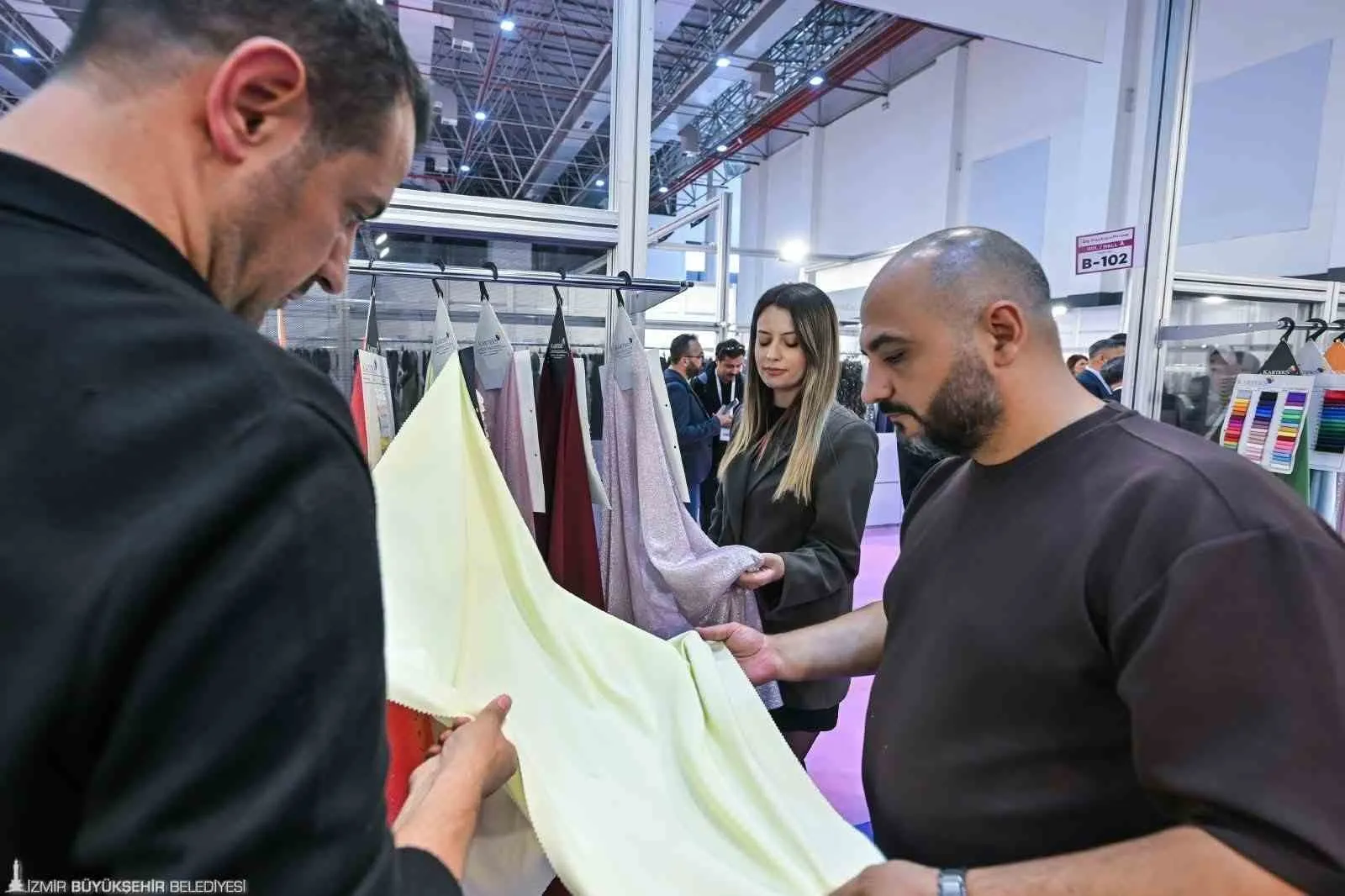 İzmir moda dünyasını dünya vitrinine taşıyor: Fashion Prime 9. kez start verdi