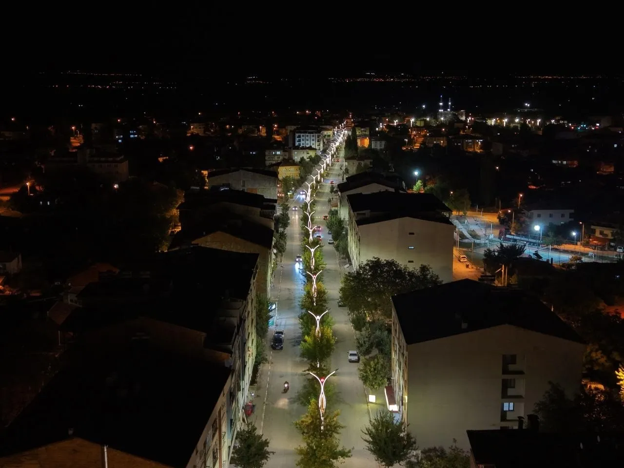 Denizli'de geceyi aydınlatan dönüşüm: 4 ilçede modern dokunuş