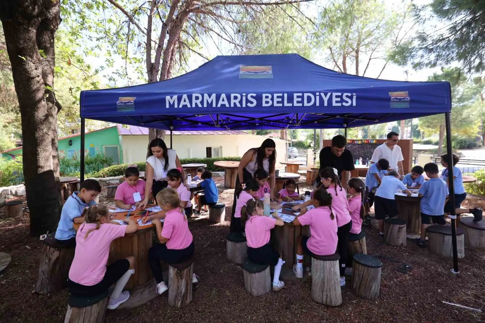 Marmarisli öğrenciler galaksiler arası yolculuğa çıktı