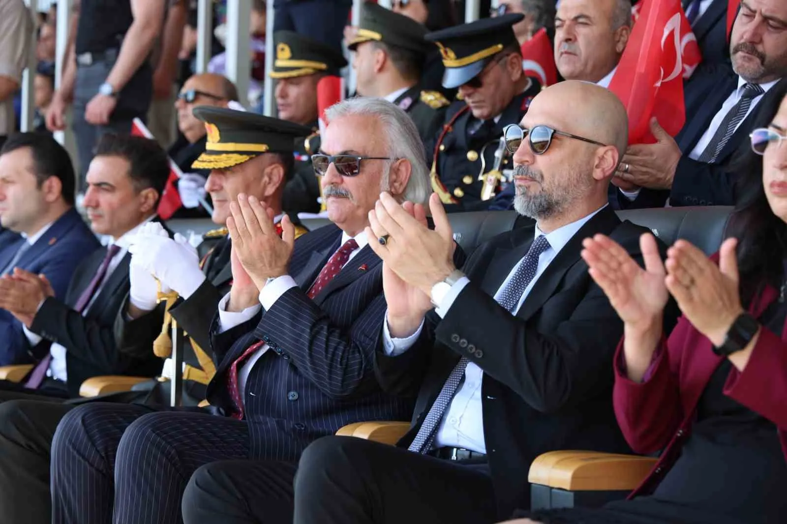 Söke’de Cumhuriyet coşkusu yeni stadyumda taçlandı