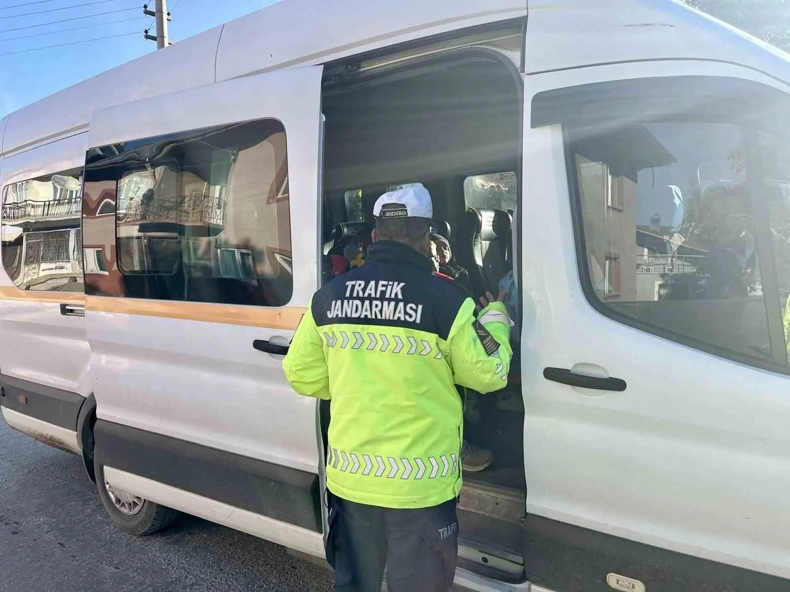 Uşak’ta öğrencilerin huzuru için kapsamlı güvenlik seferberliği