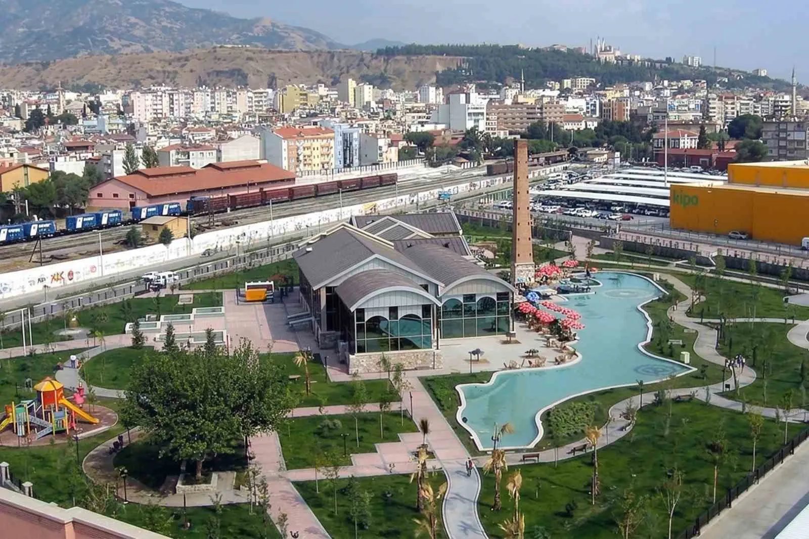Efeler'de Nevzat Biçer mesaisi: Başkan Yetişkin'den tahliye süreci açıklaması