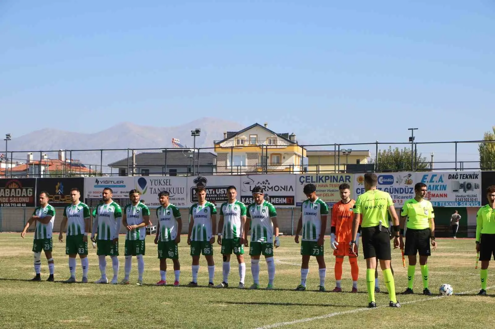 Yeşil Çivril Belediyespor'un evindeki ilk sınavı hüsranla bitti