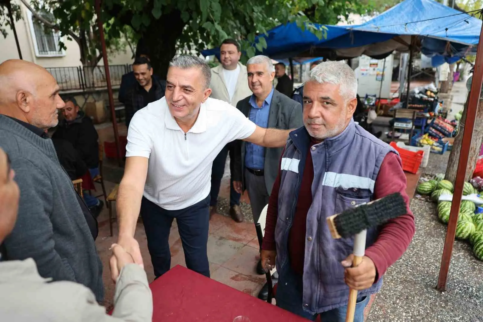 Şehzadeler’de hizmet rotası sahaya çevrildi: Başkan Şimşek’ten mahalle turu