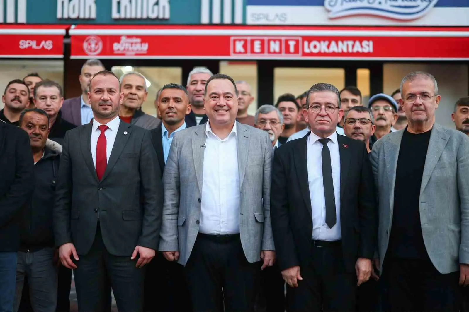 Demirci’de doğal gaz düğümü çözüldü: Başkan Dutlulu’dan yeşil ışık