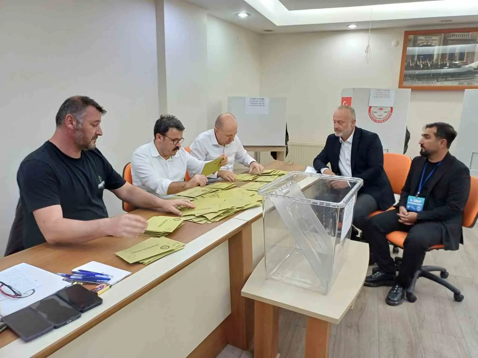 Salihli iş dünyasında sandık mesaisi bitti: İbrahim Yüksel’in listesi fark attı