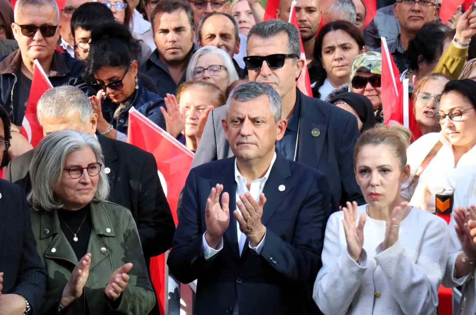 Denizli’de 16,2 milyar liralık dev hizmet atağı: Özgür Özel’den yerel kalkınma vurgusu