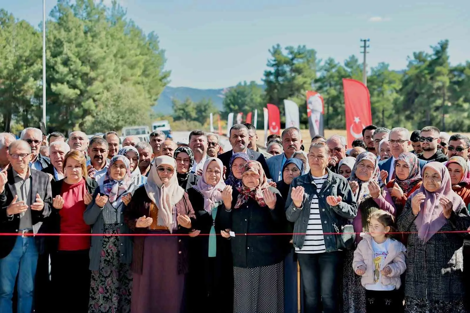 Kale’de ulaşım konforu zirveye taşındı: 14 kilometrelik yeni yol hizmette