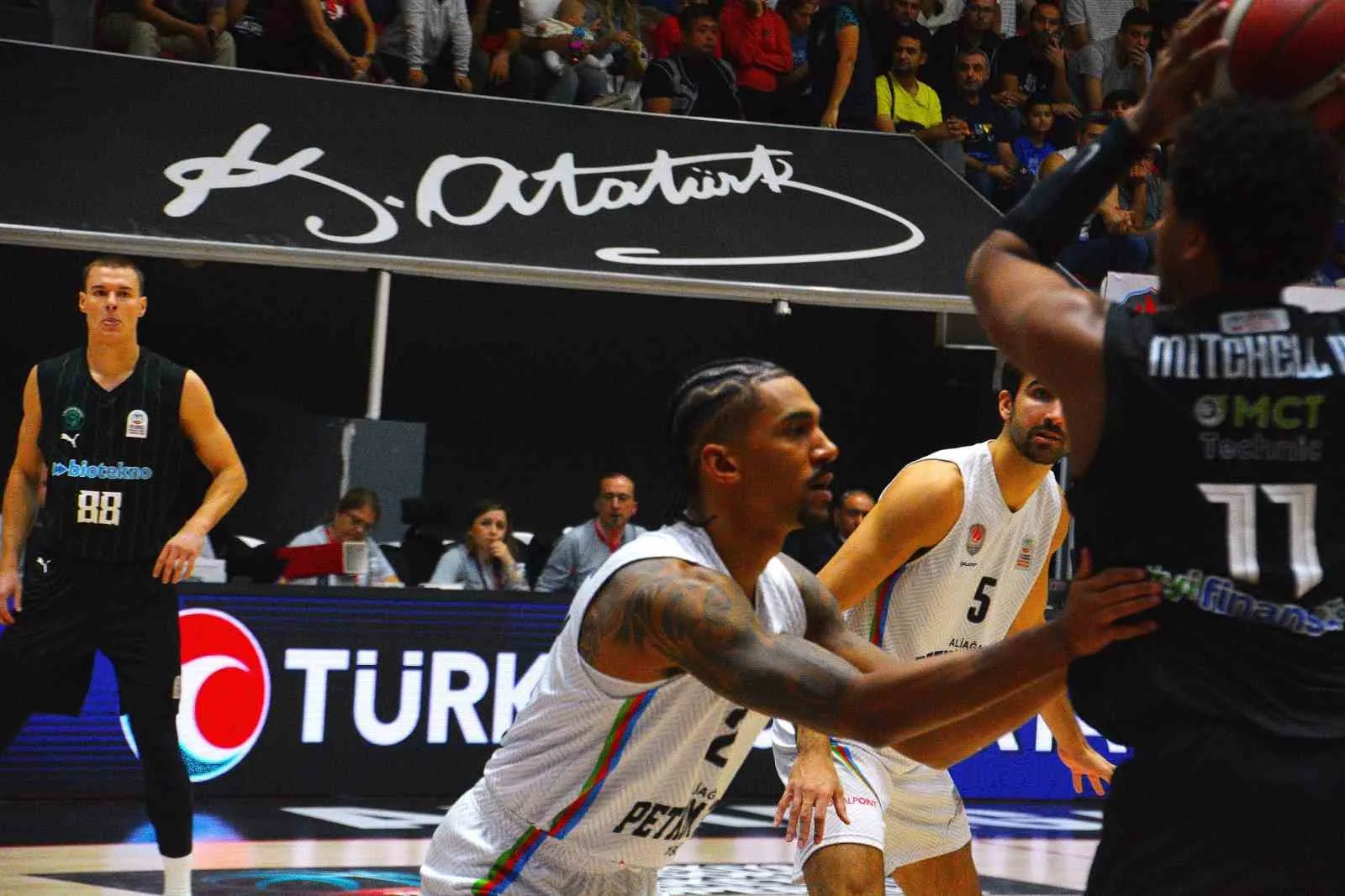Aliağa’da dramatik final: Petkimspor son topta kaybetti