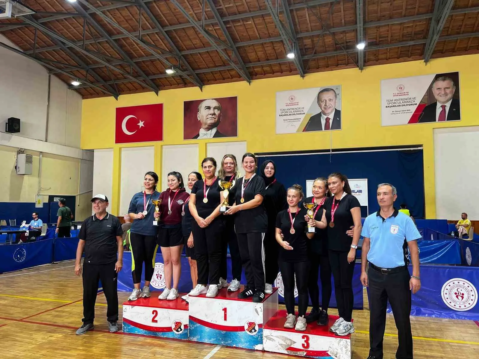Aydın’da masa tenisi heyecanı: Kamu kurumları şampiyonluk için ter döktü