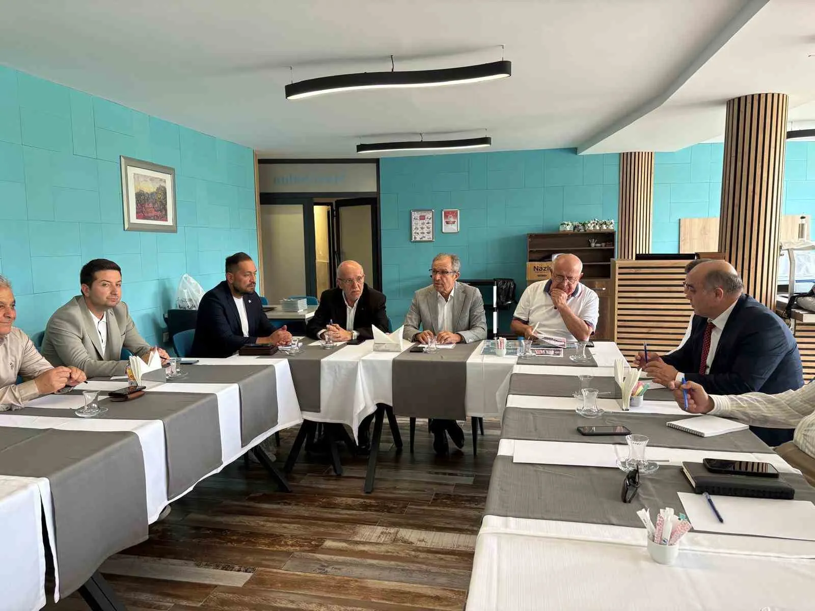 Denizli futbolunda yeni dönem: Sorunlar masaya yatırıldı, yol haritası belirleniyor