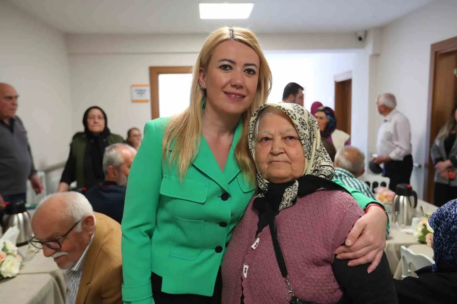 Merkezefendi’de yaşlılara özel hizmet seferberliği: Başkan Doğan’dan anlamlı mesaj