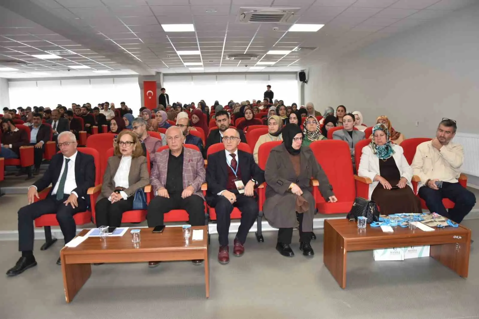 Manisa'nın köklü manevi mirası akademik mercek altında