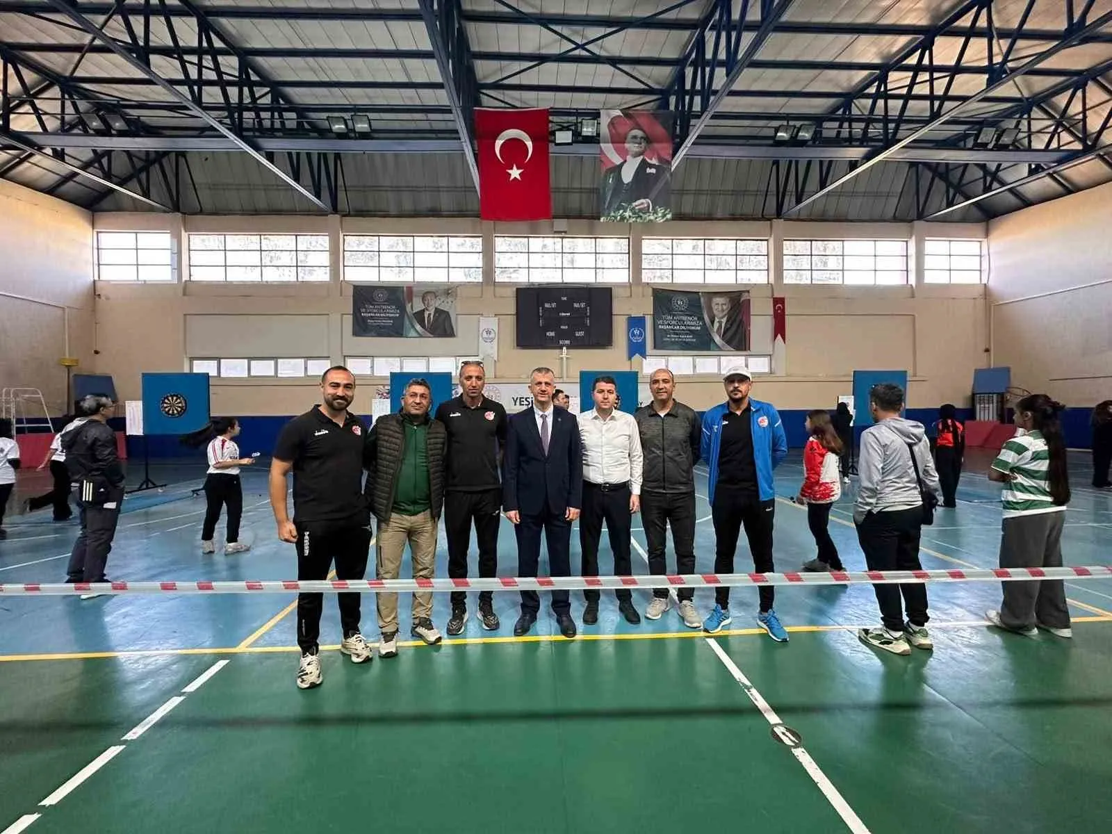 İncirliova’da hedef tam on ikiden vuruluyor: Dart şampiyonluğu için kıyasıya rekabet