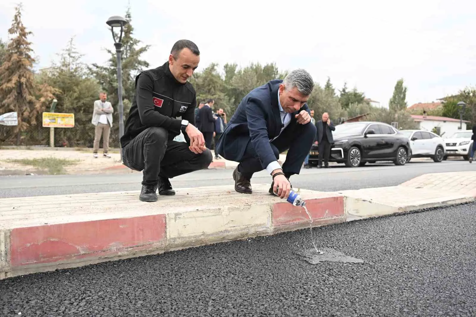 Soma’da beklenen dönüşüm başladı: Adnan Menderes Caddesi yeni yüzüne kavuşuyor