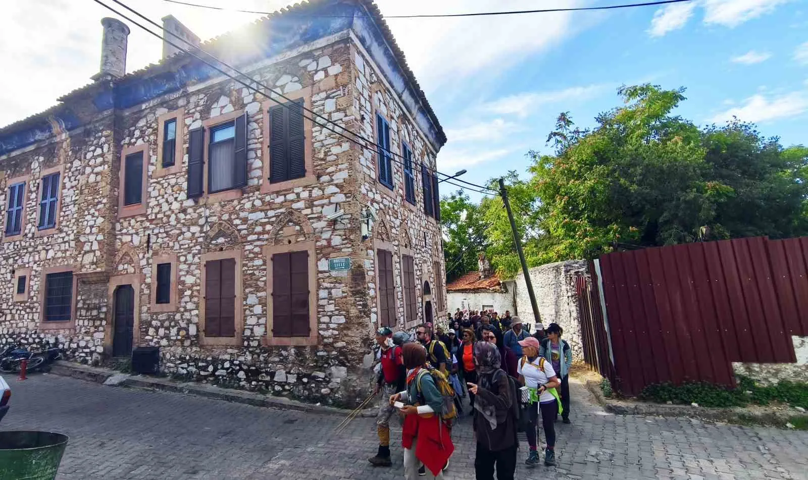 Doğaseverlerden Muğla rotasında çevreci mesaj: Kendi kupanla gel, doğayı koru