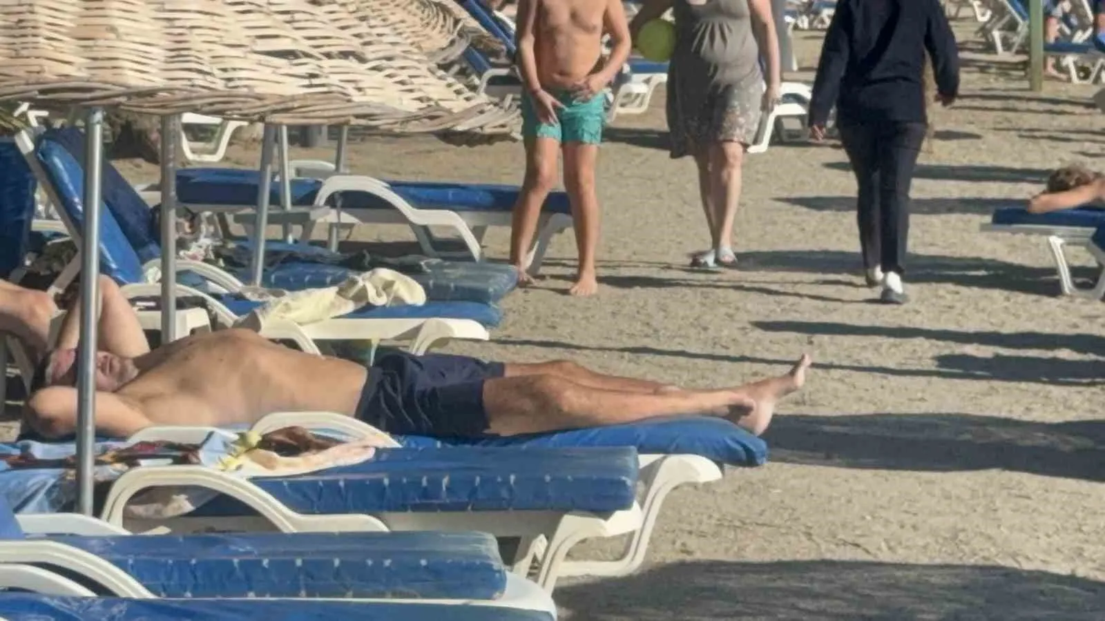 Bodrum'da takvimler ekimi gösterse de deniz keyfi hız kesmiyor