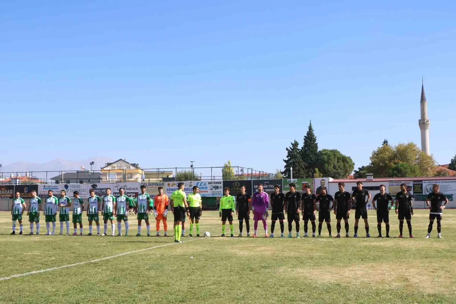 Yeşil Çivril Belediyespor'un evindeki ilk sınavı hüsranla bitti