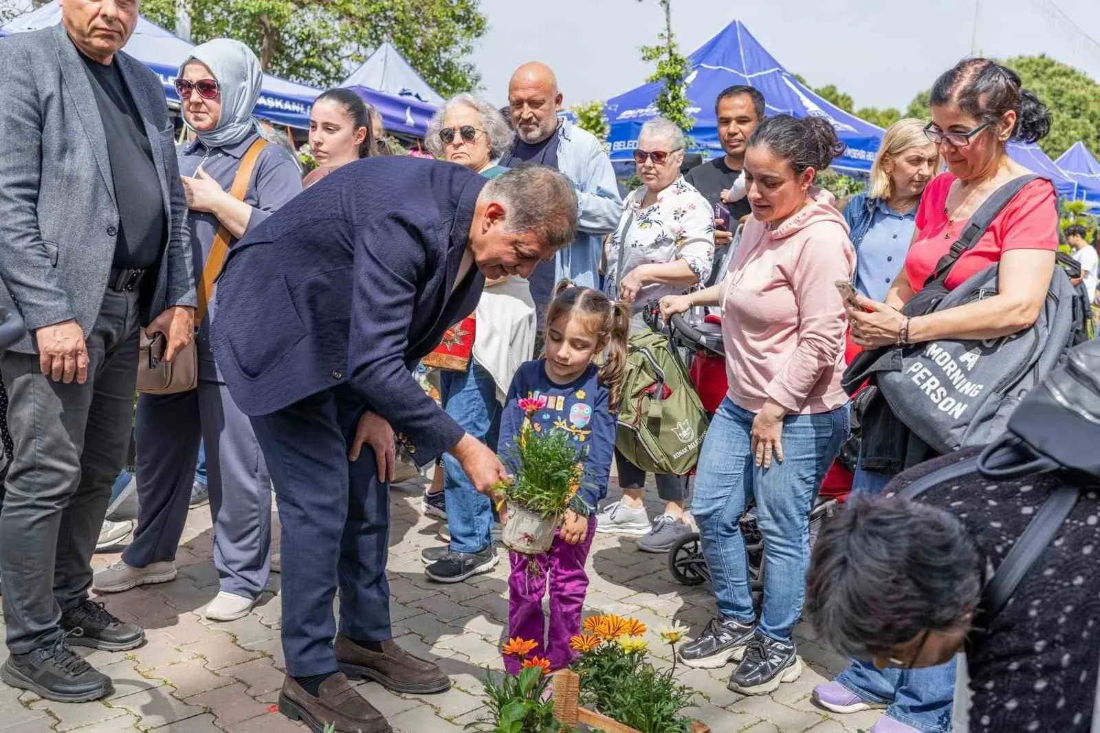 İzmir’de doğa ve lezzet şöleni: Kültürpark üreticiyle tüketiciyi buluşturuyor