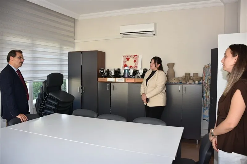 Salihli'de kadınların yeni adresi: Üreten eller ADEM ile değer kazanıyor
