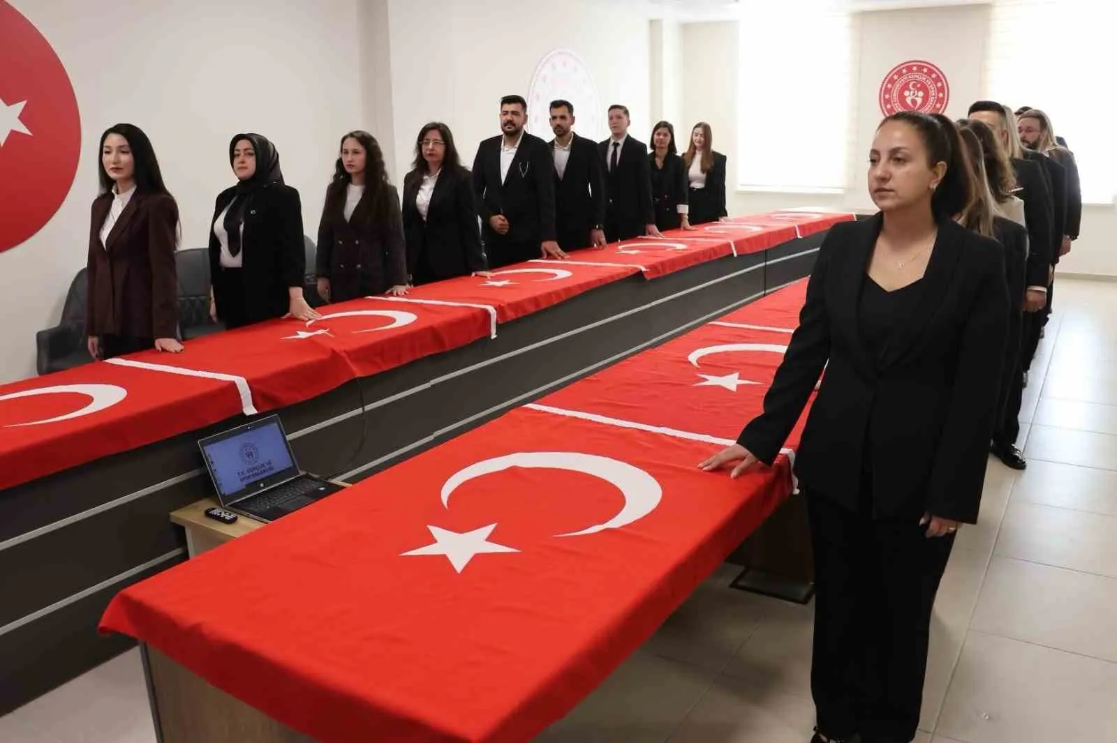 Aydın’da kamu mesaisinde yeni dönem: Sözleşmeli personelden sadakat yemini