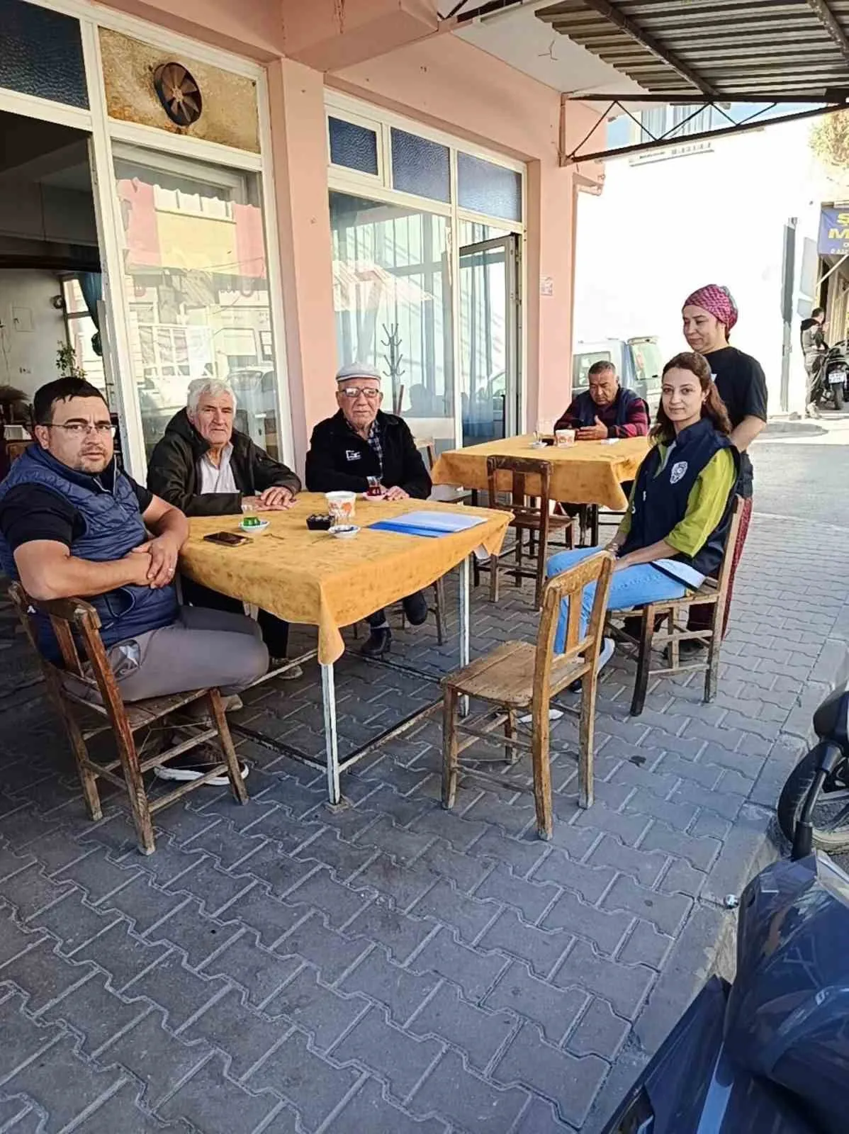 Telefonda kendini savcı veya polis olarak tanıtanlara dikkat: Karpuzlu'da güvenlik seferberliği