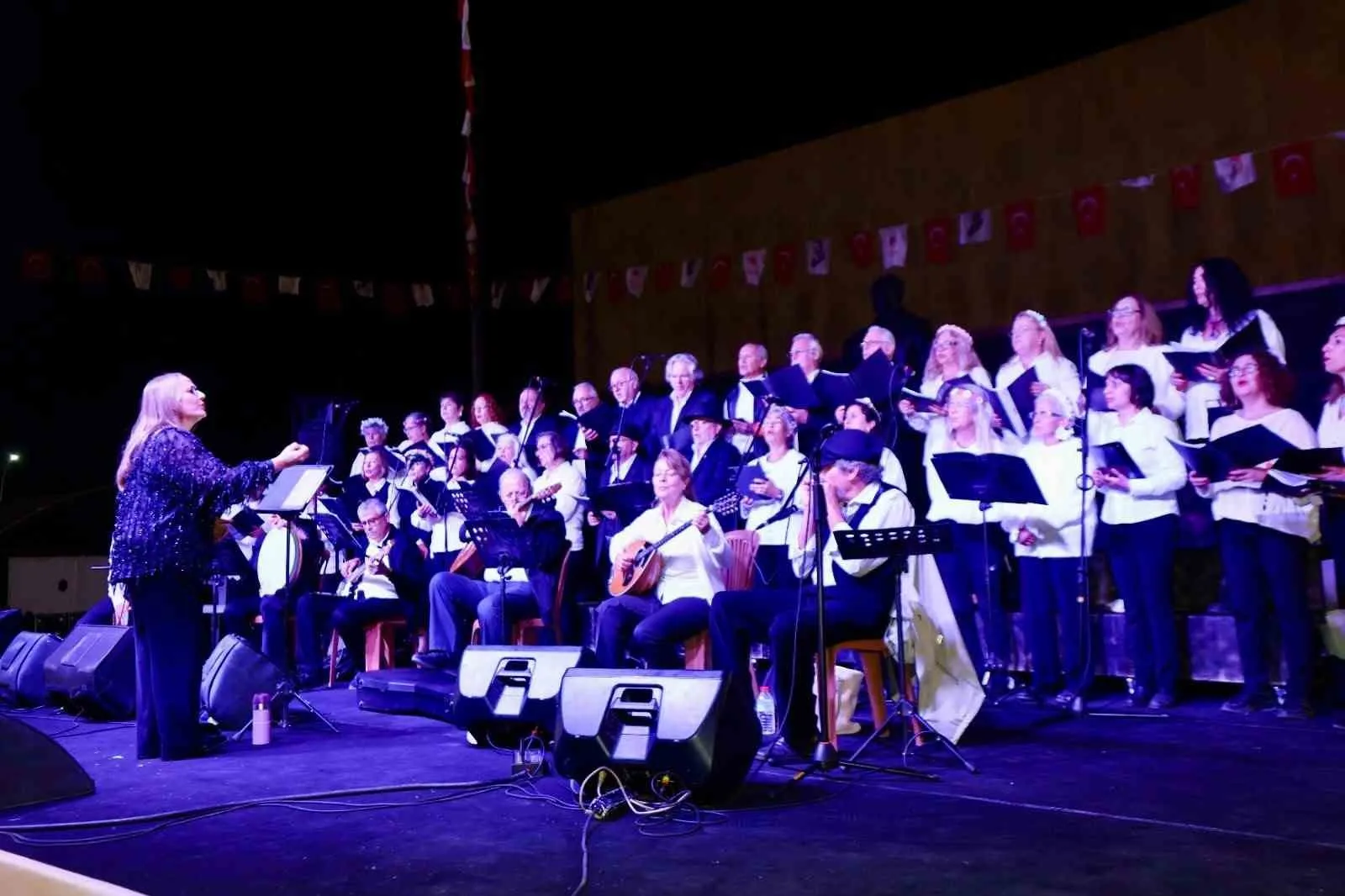 Girit'in kadim mirası Yunusemre'de hayat buldu: Mübadele ruhu festivalle taçlandı