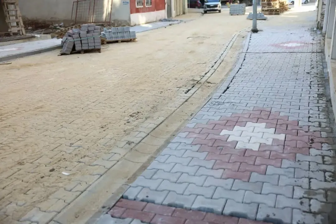 İncirliova’da modern ulaşım atağı: Başkan Kaya şantiye alanlarını denetledi