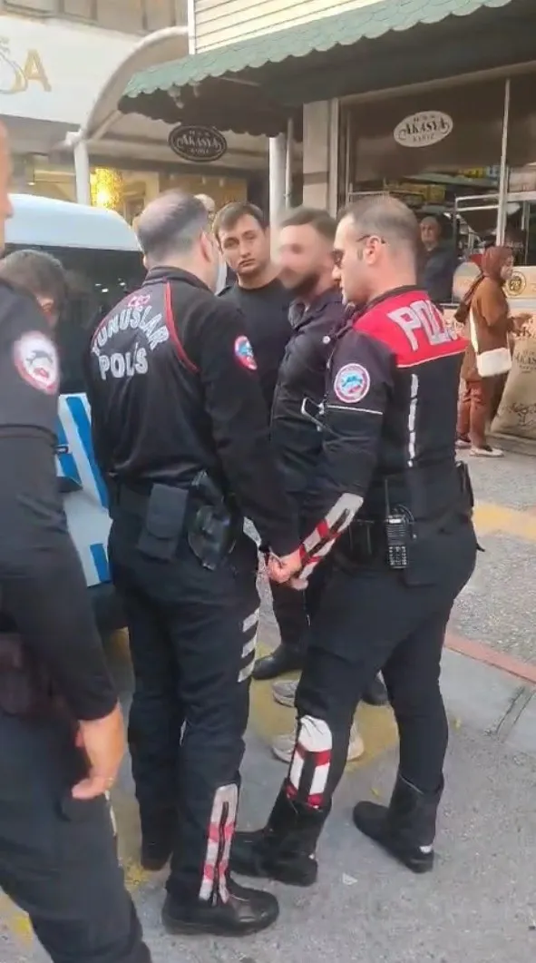 Aydın'da boşanma sonrası şok baskın: Eski kayınpederinin iş yerinde silah çekti
